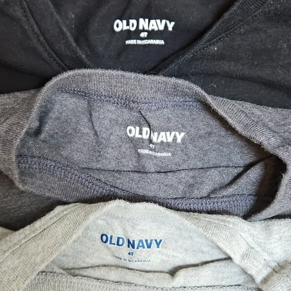 Set of Six Long Sleeve Shirts. 4T. EUC. - Picture 2 of 3